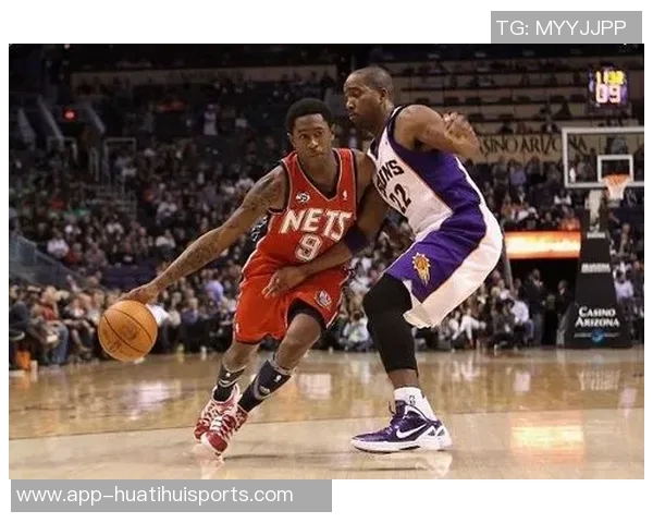 里德强调防守是球队核心特质训练中需不断磨练以赛场表现为目标