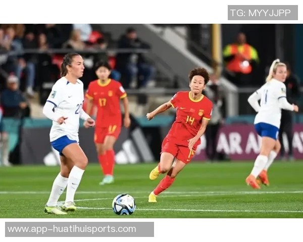 中国女足半场遭英格兰压制11分钟连失四球仅有一脚射门