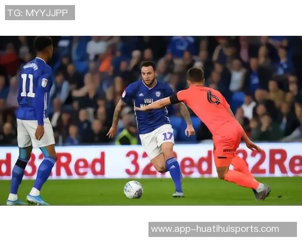 汤姆林表现出色32分钟内高效得分14分并贡献4篮板