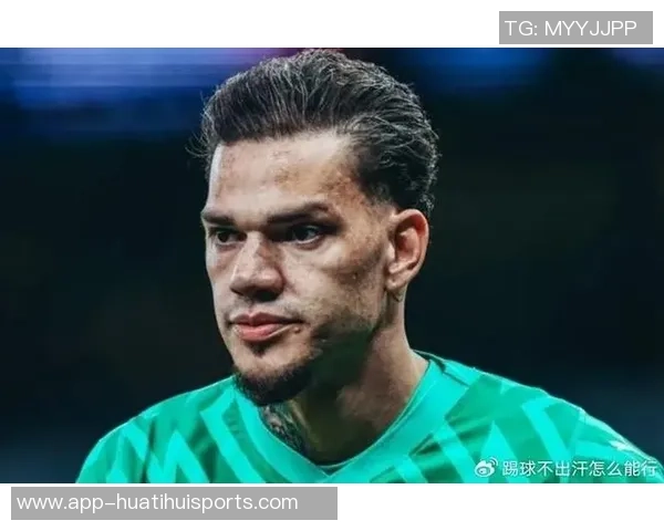 巴西队紧急征召诺丁汉门将约翰维克托替代受伤埃德森 巴西队紧急征召诺丁汉门将约翰维克托替代受伤埃德森