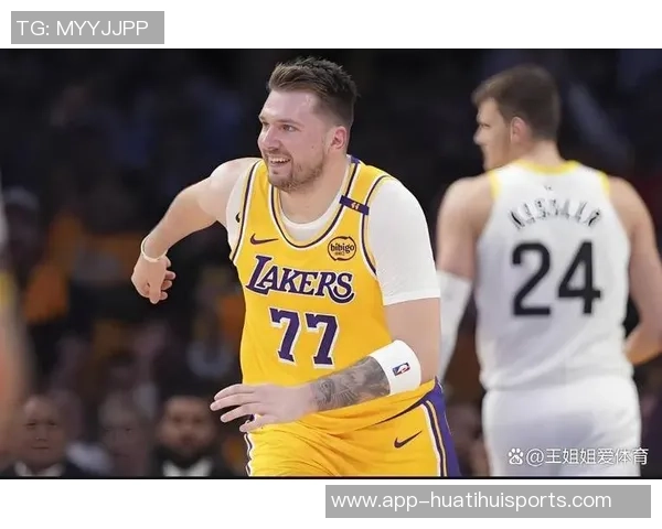 艾顿分享东契奇圣诞礼物喜悦瞬间感谢圣诞老人带来的惊喜 艾顿分享东契奇圣诞礼物喜悦瞬间感谢圣诞老人带来的惊喜